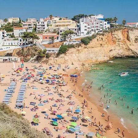 Roof-top Apartment, Near Carvoeiro Beach!